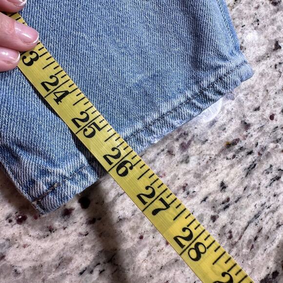 Madewell Ripped Mom Jean In Mid Wash Blue Size 29 - Picture 9 of 9